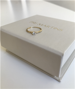 ANEL SOLITRIO OURO 18K - BRILHANTE 15 PONTOS